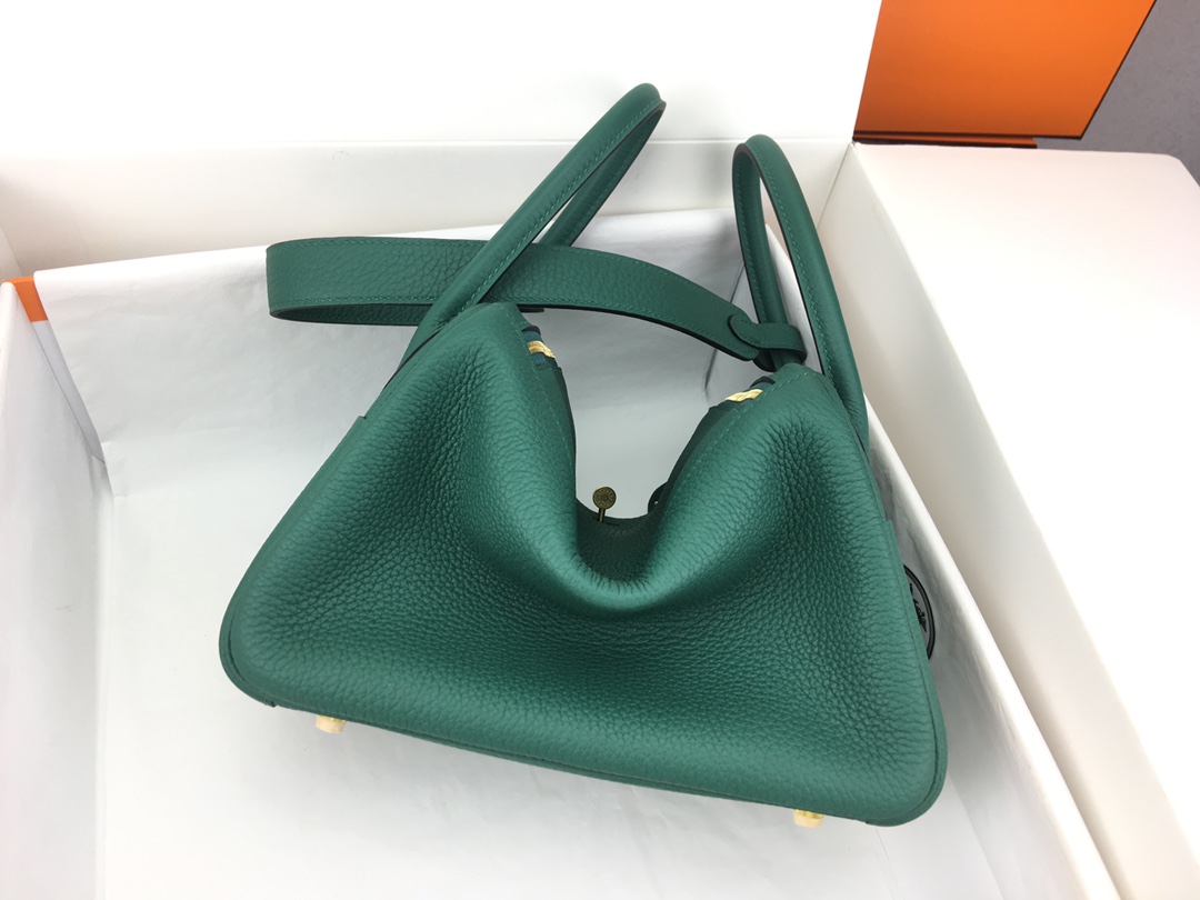 Hermes Lindy 30cm Handbag Shoulder Bag In Vert Vertigo Clemence Leather